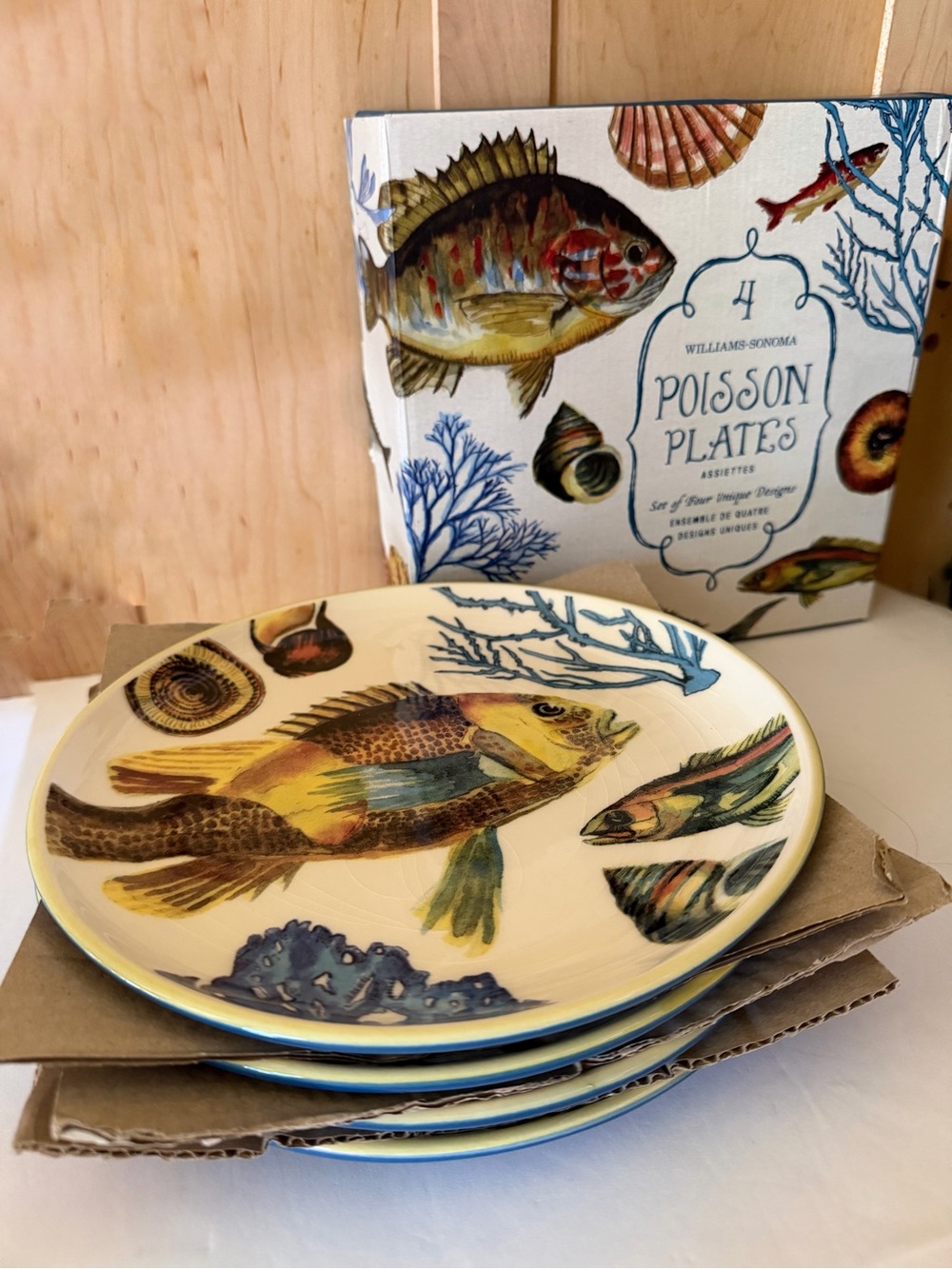 Williams Sonoma 2012 Poisson Marc Lacaze 4 fish plates + original box (Crazing)